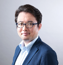 Yamamoto, Director of Media Environment Research Institute
